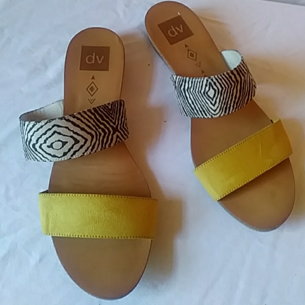 DV flat sandals w 1 yellow, 1 zebra strap-sz 9